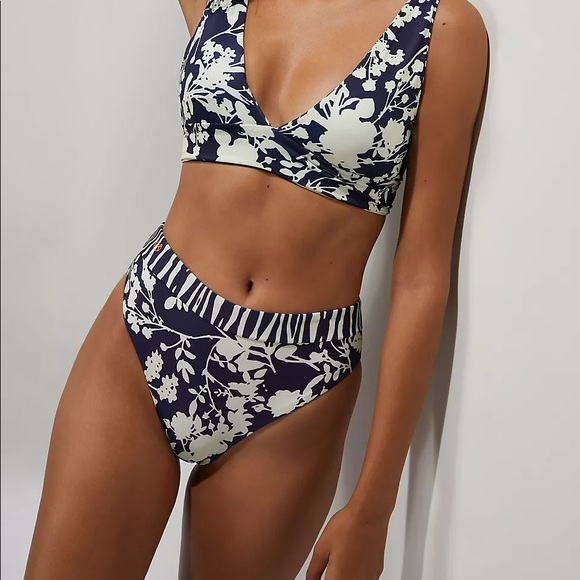 Maaji Reversible Bikini Bottom - Picture 3 of 10